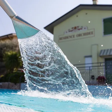 兰花公寓式酒店 4* 拉齐塞