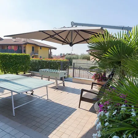 Residenza Orchidee Λατζίζε