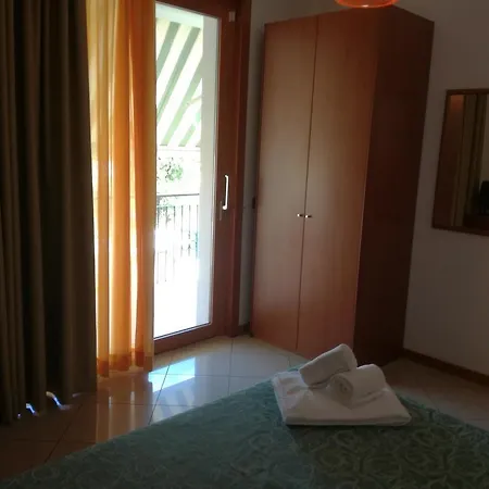 Ξενοδοχείο με διαμερίσματα Residenza Orchidee