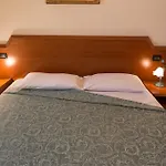 Residenza Orchidee Lazise