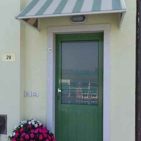 شقة فندقية Residenza Orchidee *